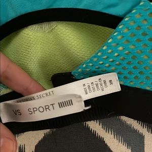 VS Sports Bra 32B